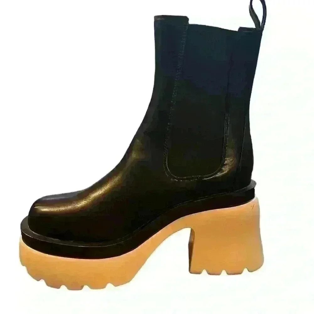 LILIANA Chunky Platform Boot Heels Black/ Beige Size 7​